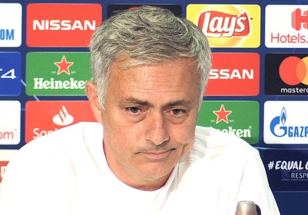 Mourinho lý giải về 4 sự thay đổi trước Wolves