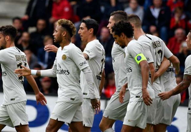 Không Mbappe, cựu sao M.U giúp PSG quên đi nỗi đau Liverpool