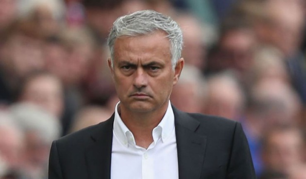  Man United sẽ thi đấu với đội hình nào trước Derby?