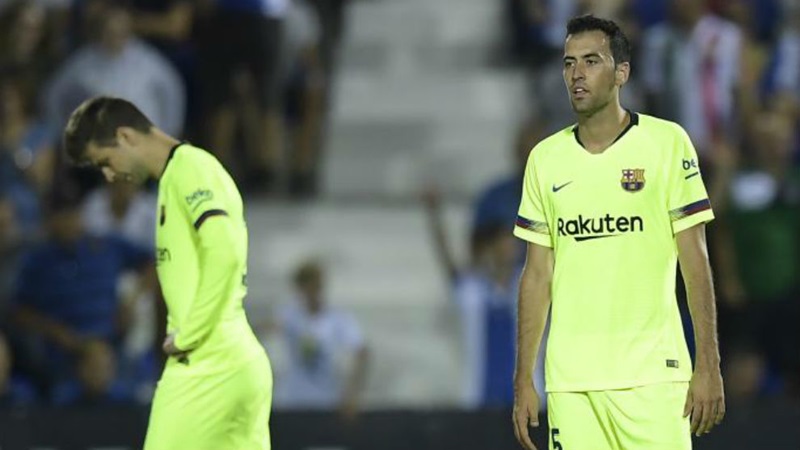 Ảnh bài viết Sergio Busquets: "Nhìn Barca phòng ngự, tôi phát hoảng"