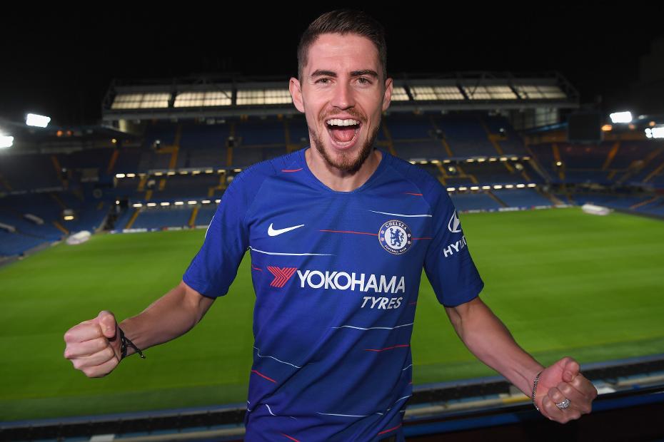 Ảnh bài viết Chuyền bóng, Chelsea thống trị cả nước Anh