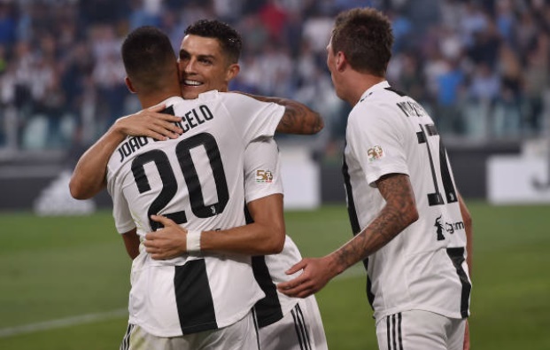 Ảnh bài viết CR7 lập hat-trick kiến tạo, Juventus hủy diệt Napoli trong trận chiến rực lửa