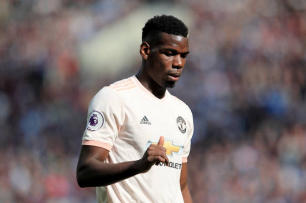 Giải oan cho Pogba, thực hư 'nụ cười mỉa'?