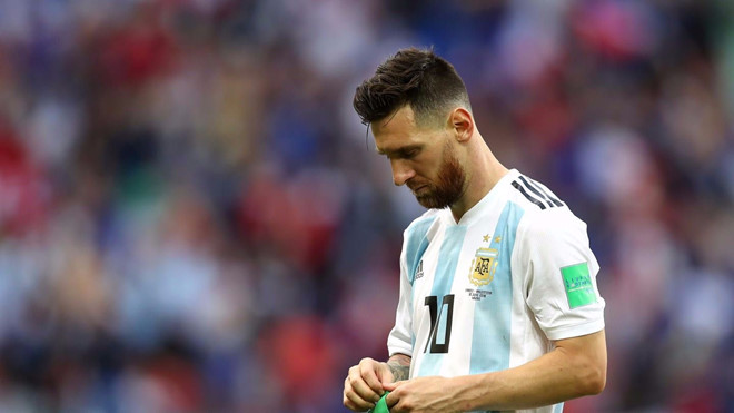 Maradona: 'Messi đừng quay trở lại ĐT Argentina thêm một lần nào nữa'