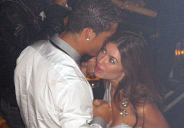 Cảnh sát mở rộng điều tra cáo buộc Ronaldo hiếp dâm