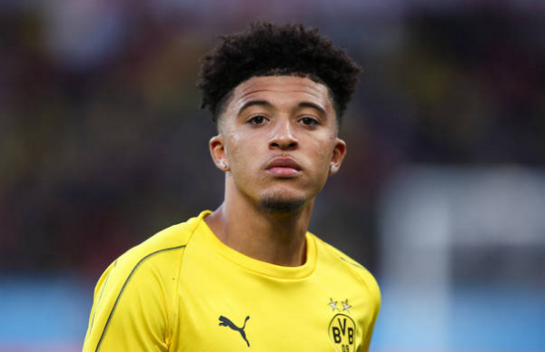 Chỉ 20 phút mỗi trận, sao trẻ Dortmund đang đứng trên đỉnh châu Âu 