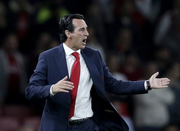 Emery phá vỡ truyền thống của Wenger ở Europa League