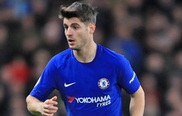 Fan Chelsea "phát bệnh" với pha bỏ lỡ mười mươi của Morata