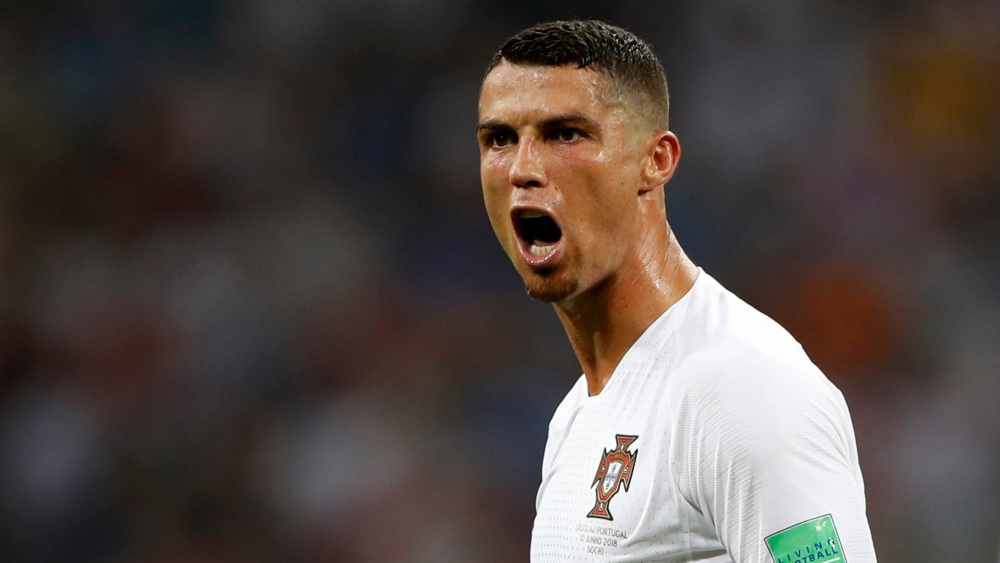 Ảnh bài viết Giữa tâm bão scandal, Ronaldo la hét ầm ĩ trên sân tập Juventus
