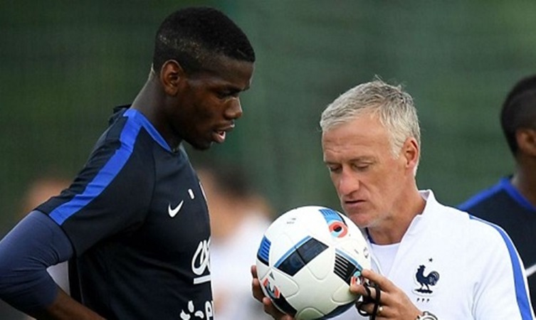 Deschamps chính thức lên tiếng về tương lai Pogba
