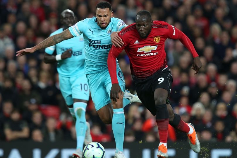 10 siêu xe Premier League sau 8 vòng đấu: Aubameyang không bằng 'Chân gỗ' M.U