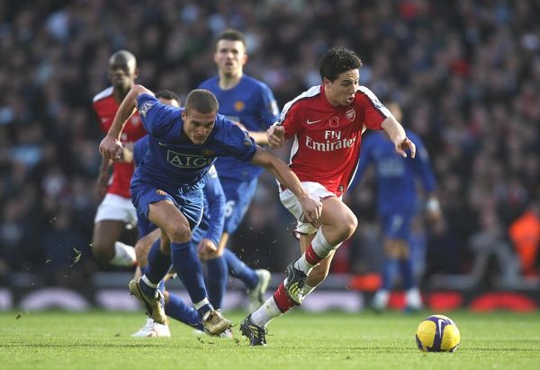 'Kẻ nổi loạn' Arsenal và Man City sắp tái xuất Premier League