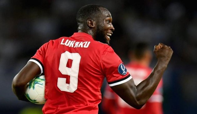 10 CLB có hợp đồng tài trợ béo bở nhất: Nể phục tài kiếm tiền của Ed Woodward