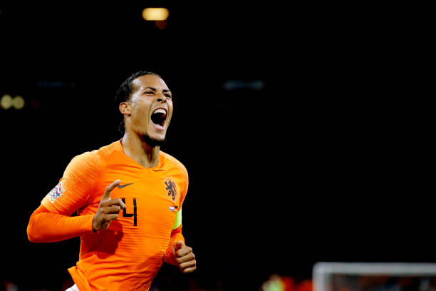 Đây, động lực để Van Dijk, Wijnaldum thăng hoa trước người Đức