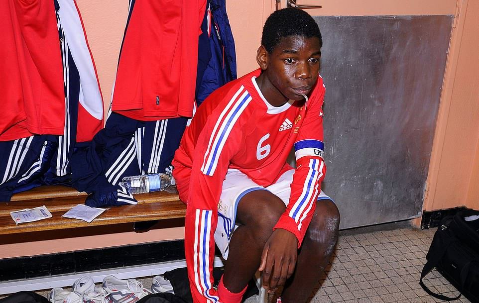 Ảnh bài viết De Gea, Rooney, Pogba, Ronaldo và những hình ảnh ngày ấy - bây giờ cực độc