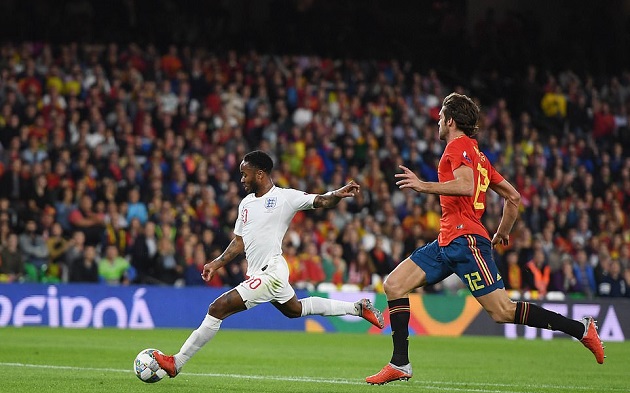 Ảnh bài viết Chấm điểm Anh: Sterling lập kỉ lục chưa từng có