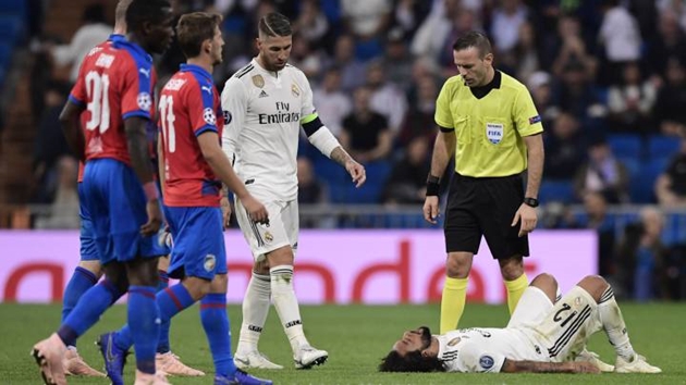 Thắng nhọc Plzen, Real nguy cơ mất trụ cột ở trận 'El Clasico' 