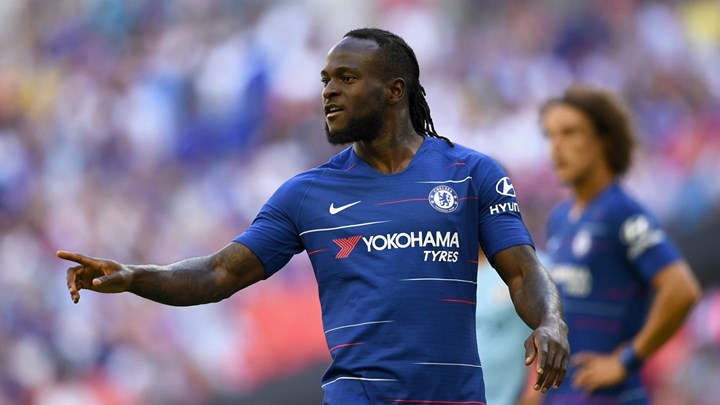 Nóng: Man Utd gây sốc với 'hàng thừa' của Chelsea