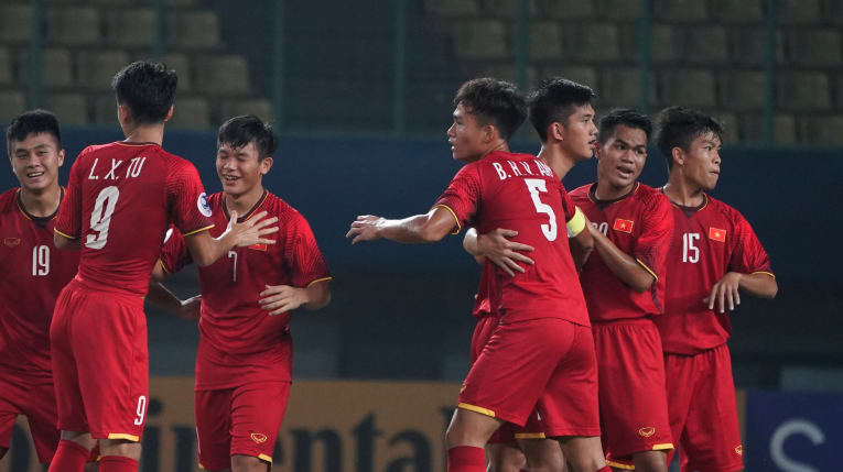 Tuyển U19 Việt Nam 3 lần bị phạt penalty trong ngày chia tay