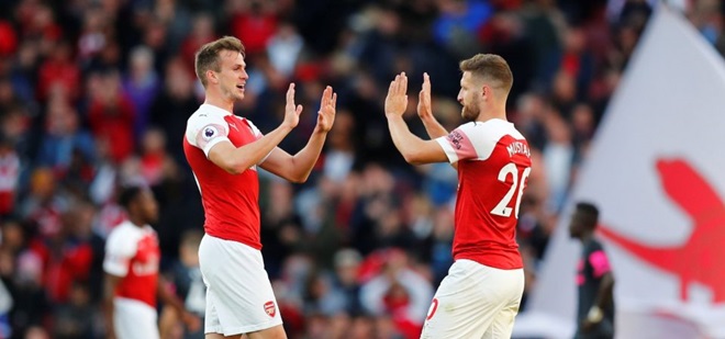 CĐV Arsenal chỉ ra cái tên chơi như "quái thú" dưới thời Emery