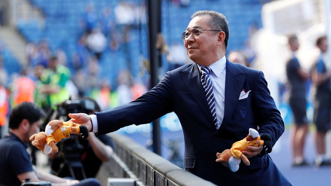 Bức tâm thư xúc động con trai huyền thoại Man United gửi cố Chủ tịch Leicester