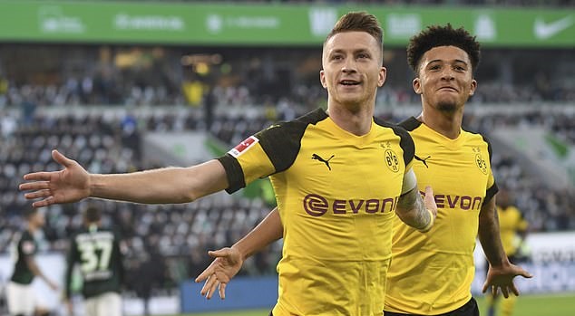 Bayern Munich ngã ngựa, Reus rực sáng giúp Dortmund xây chắc ngôi đầu