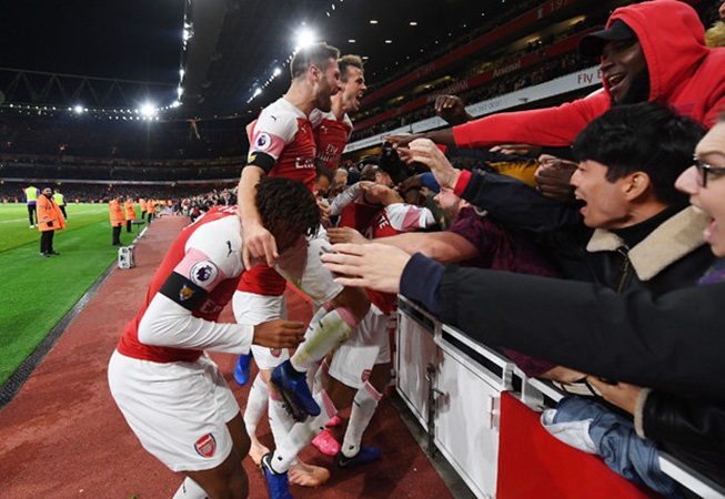 "Kẻ bắt chết Neymar" chỉ ra lý do khiến Liverpool bị Arsenal cầm hòa