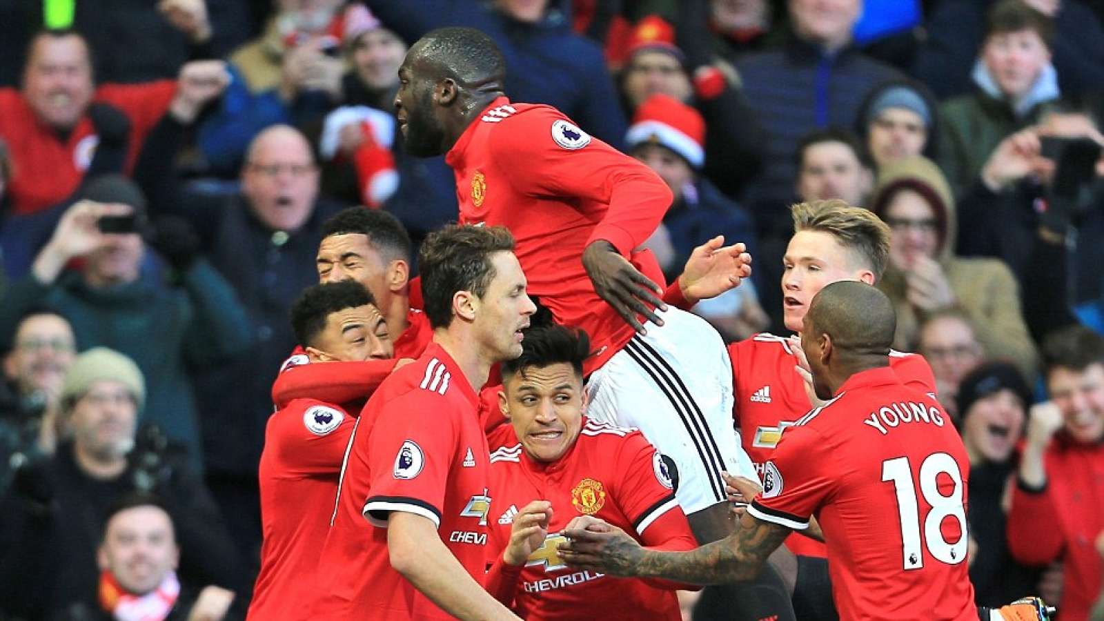 Ảnh bài viết Đây, "bom xịt" giúp Mourinho liên kết mọi cầu thủ trên hàng công