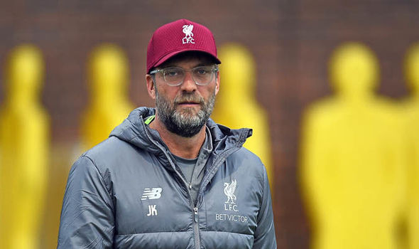 Ảnh bài viết Klopp tiết lộ phải nói chuyện riêng với trụ cột phong độ tụt dốc