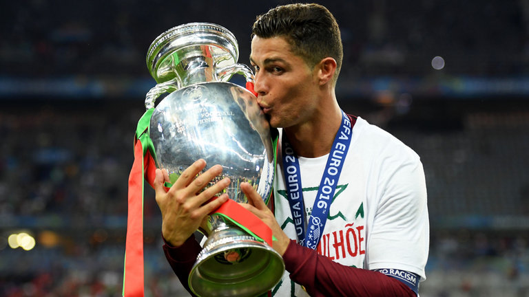 5 điểm nhấn Italia 0-0 Bồ Đào Nha: 'Quái kiệt' trở lại; Lịch sử chờ Ronaldo
