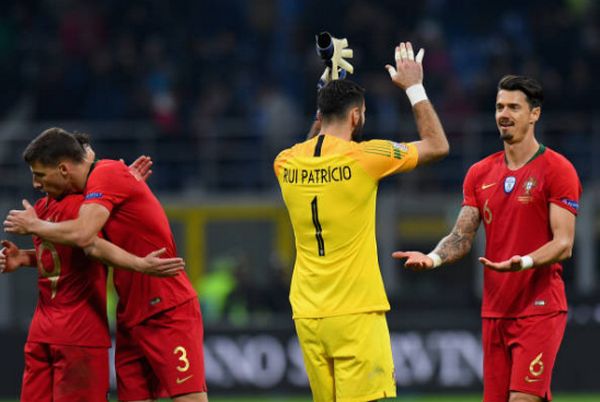 Chấm điểm Bồ Đào Nha trận Italia: Hàng phòng ngự cân hết