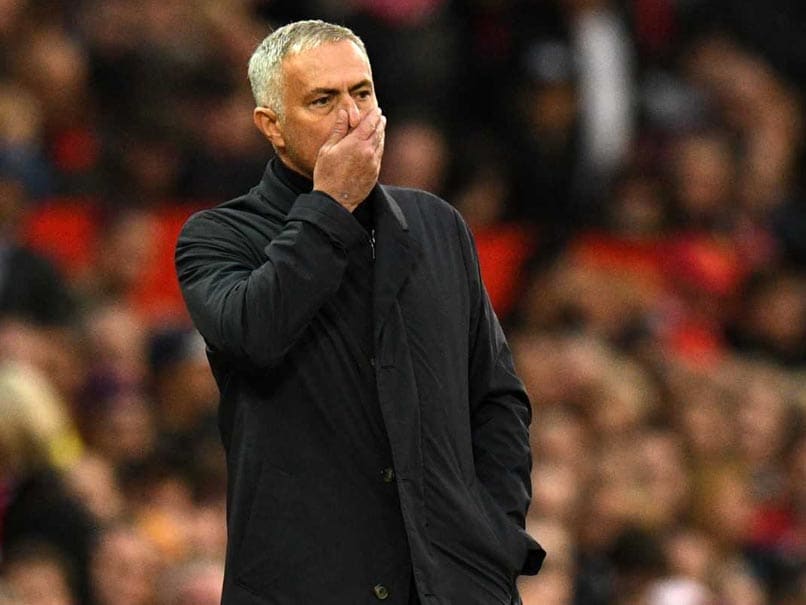Mourinho dự khán, Man Utd rục rịch mua 'siêu máy quét' của Dortmund