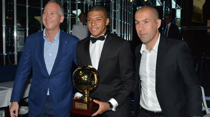 Messi không thể thì Mbappe cũng vậy