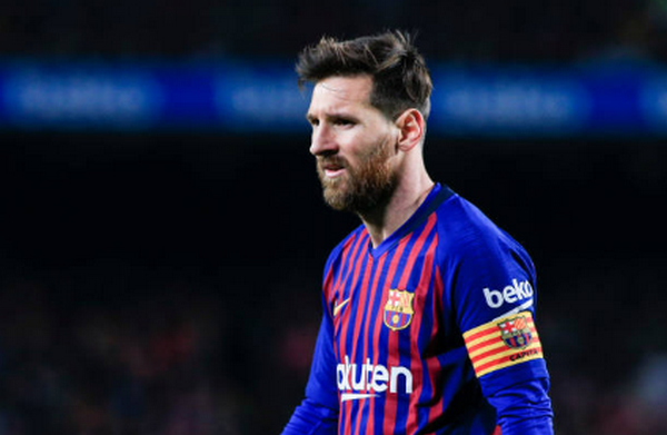 Ảnh bài viết 5 điểm nhấn Barca 2-0 Villarreal: Suarez chấn thương, thế lại hay; Messi 'đen đủi'