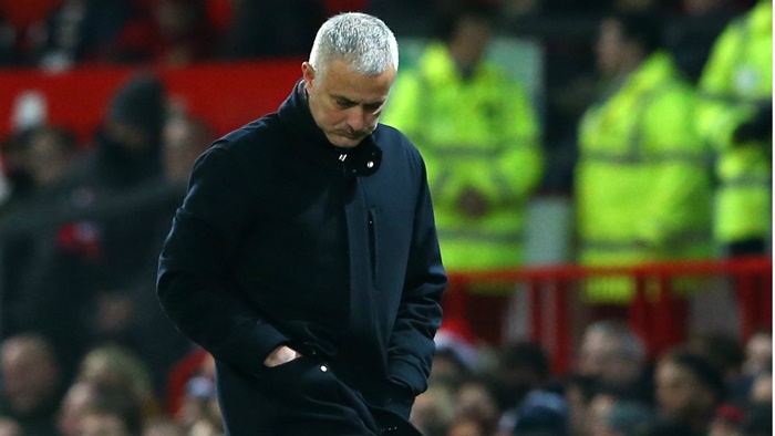 "Đã đến lúc Man United cần phải thay đổi HLV"