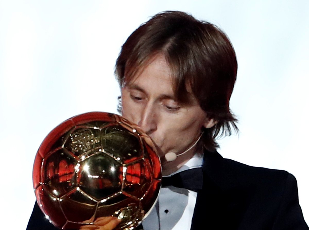 Quả Bóng Vàng 2018: Modric lật đổ ách thống trị, Ronaldo cay đắng về nhì