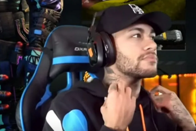 Chơi game sinh tồn, Neymar chọn ai làm bạn đồng hành?