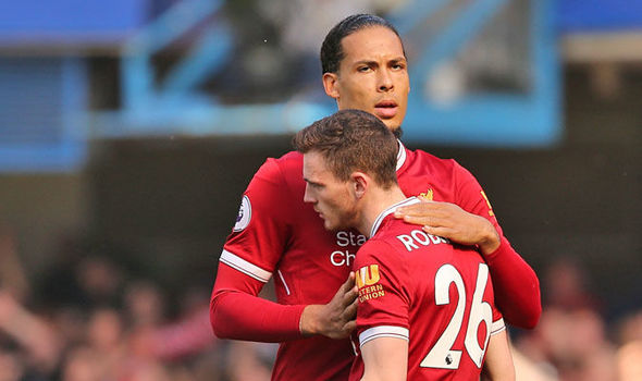 Van Dijk bất ngờ chọn ra thủ quân tương lai cho Liverpool