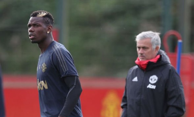 MU "cười khẩy" với đề nghị dùng 2 ngôi sao đổi lấy Pogba của Barca