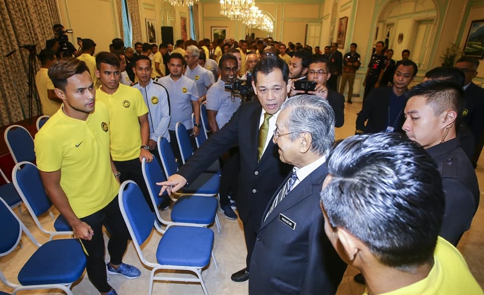 Thủ tướng Malaysia: "Tôi sẽ đến đó. Đừng làm tôi và quốc gia thất vọng"