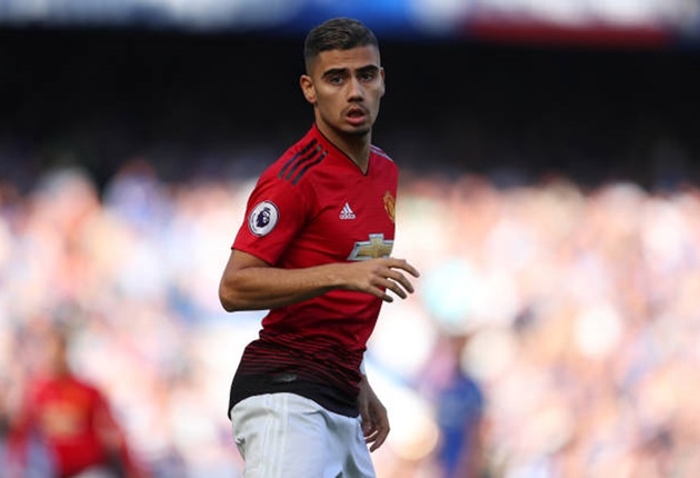 Man Utd hành quân đến Mestalla: "Show diễn" của kép phụ