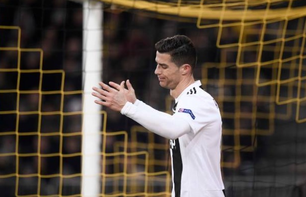Chấm điểm Juventus trận BSC Young Boys: Hàng thủ tan nát