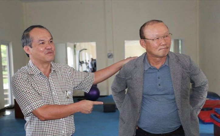 Trước thềm trận Việt Nam vs Malaysia, bầu Đức lên tiếng về thầy Park