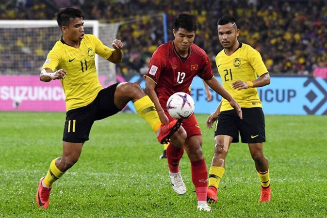 CĐV Malaysia: "Chúng tôi đã thấy cúp vàng AFF trước mắt"