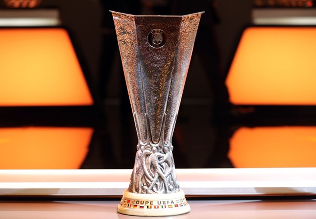 Bốc thăm vòng 32 đội Europa League: Arsenal, Chelsea "dễ thở"
