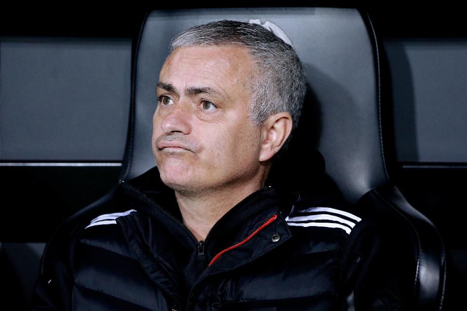 Ảnh bài viết Tại sao đến bây giờ Man Utd mới đưa ra quyết định sa thải Mourinho?