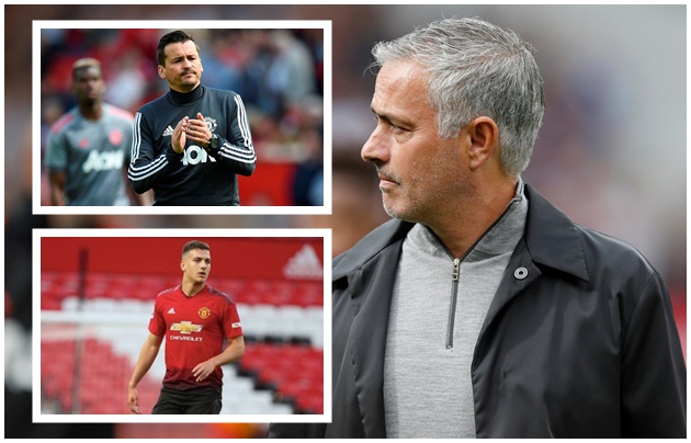 4 dấu hiệu đầu mùa báo trước sự sụp đổ của triều đại Mourinho