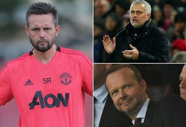 Nối gót Mourinho, 3 cái tên này cũng "khăn gói" rời Man Utd