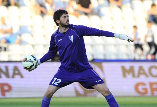 Ảnh bài viết Tìm người "chia lửa" với Công Phượng, HAGL thử việc 5 "hộ pháp'