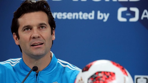 Solari tri ân Zidane khi Real vô địch FIFA Club World Cup